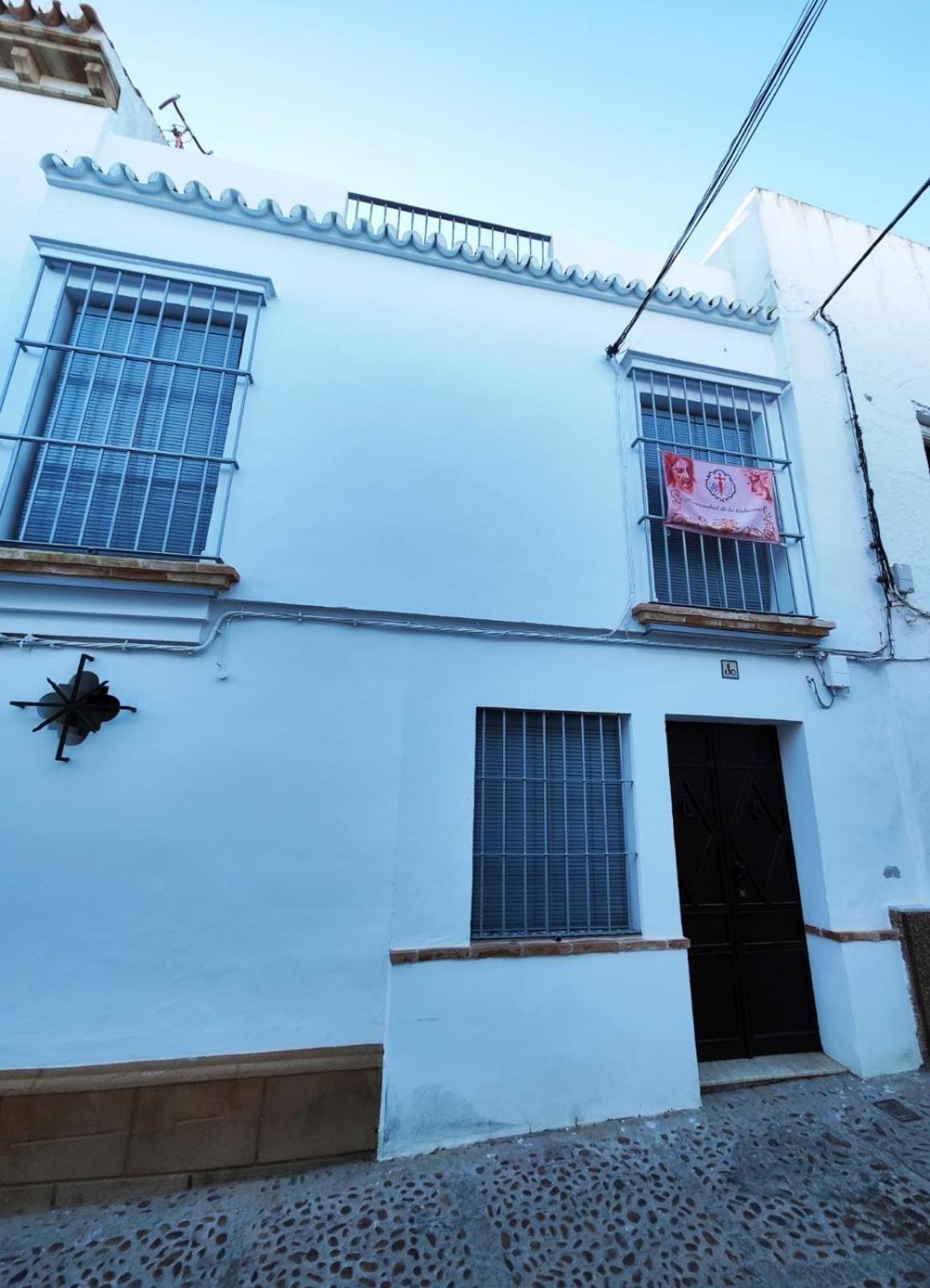 Apartamento Puerta De Cordoba Carmona  Exterior photo
